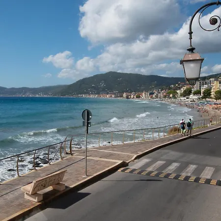 Alba Marina- Fronte Mare Apartman *