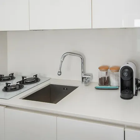 Alba Marina- Fronte Mare 阿拉西奥