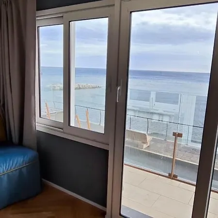 Alba Marina- Fronte Mare * Alassio